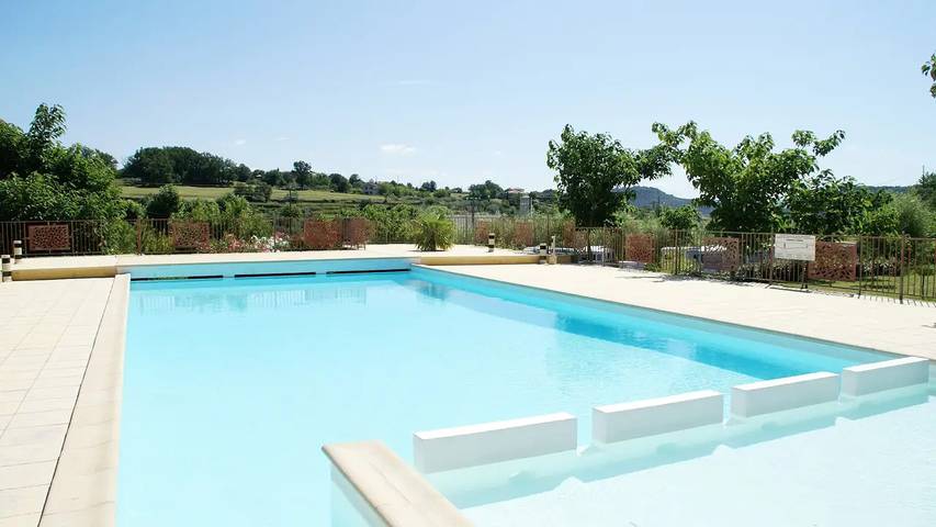 Ferienhaus für 6 Personen, mit Garten und Pool in Les Vans