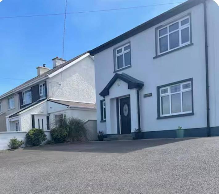 Location de vacances pour 9 personnes, avec jardin dans Dunglow - 2