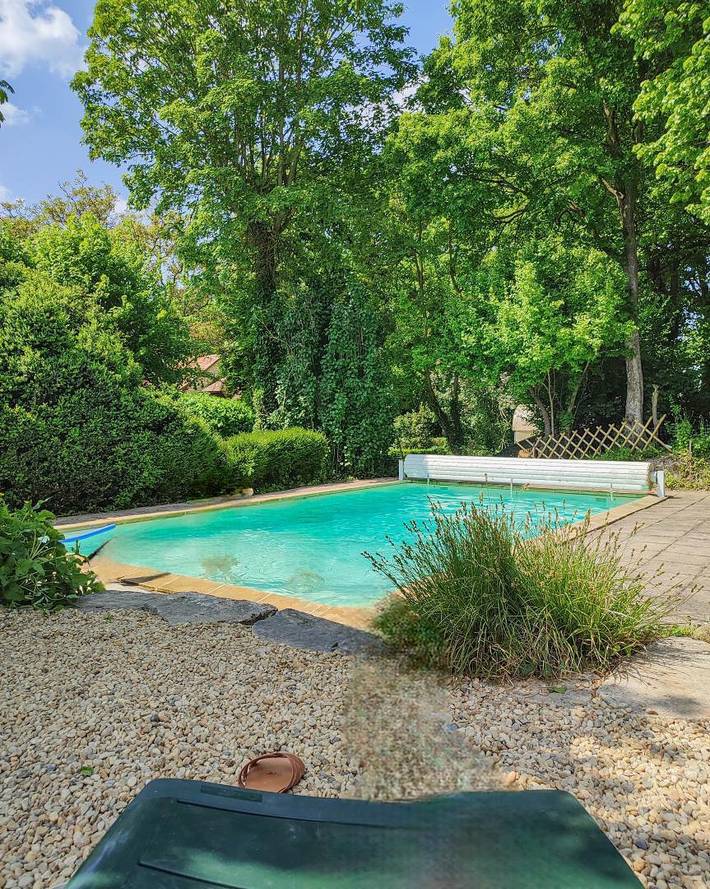 Gîte pour 5 personnes, avec jardin ainsi que terrasse et piscine dans l' Aube - 2