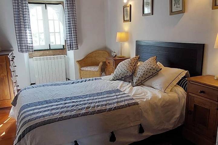 9 min. from the beaches of the Silver Coast, charming quinta 5 bedrooms + pool in São Bartolomeu dos Galegos, Lisbon District