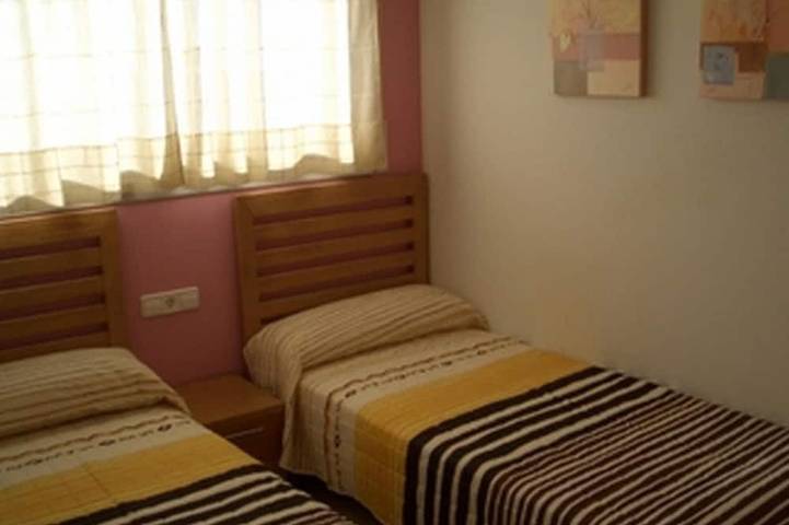 Appartement entier, Apcostas Via Augusta / Quatre Pièces in Creixell, Costa Dorada