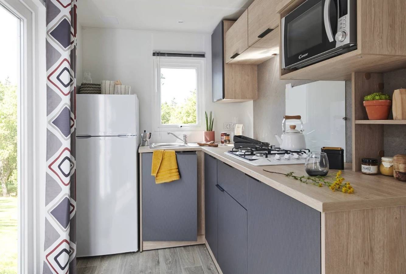 Zecamping 4* 500m plage piscine couverte mobil-home Tv Bbq 32m2 in Quettehou, Cherbourg und Umgebung