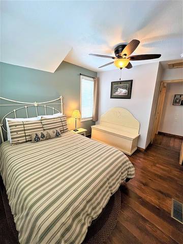 Vacation House for 10 Guests in Custer, Custer State Park, Picture 2