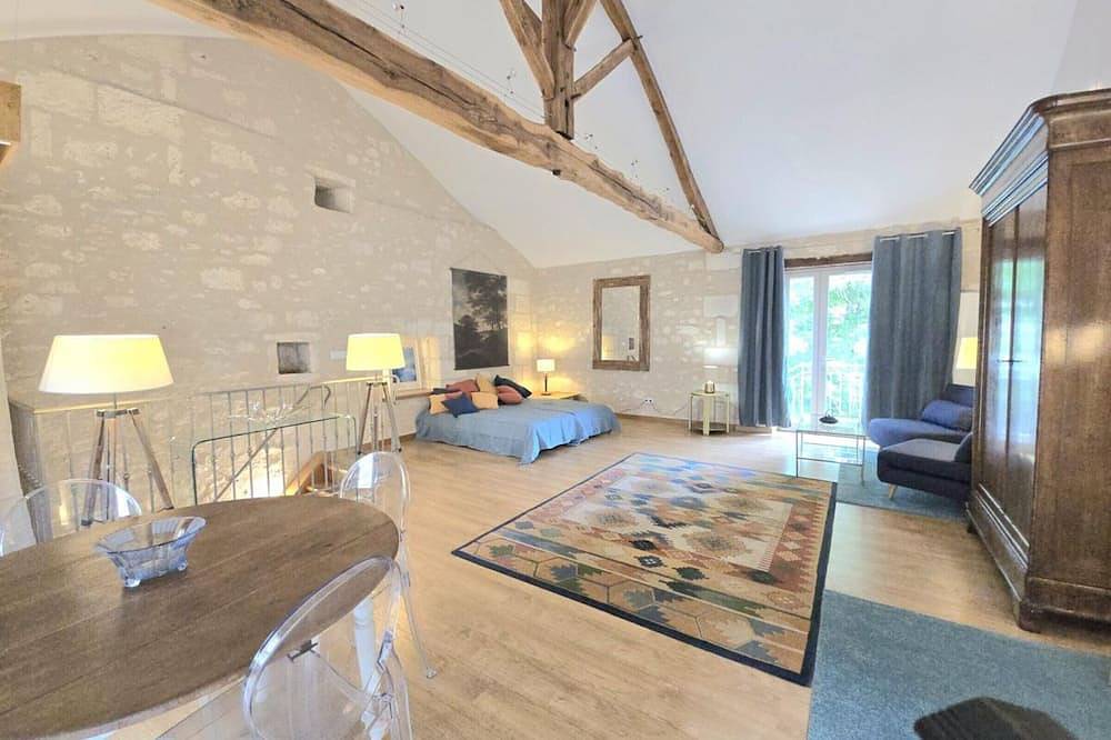 Apartamento entero, Apartamento acogedor en el corazón de Brantôme, terraza privada in Brantôme en Périgord, Périgord Vert