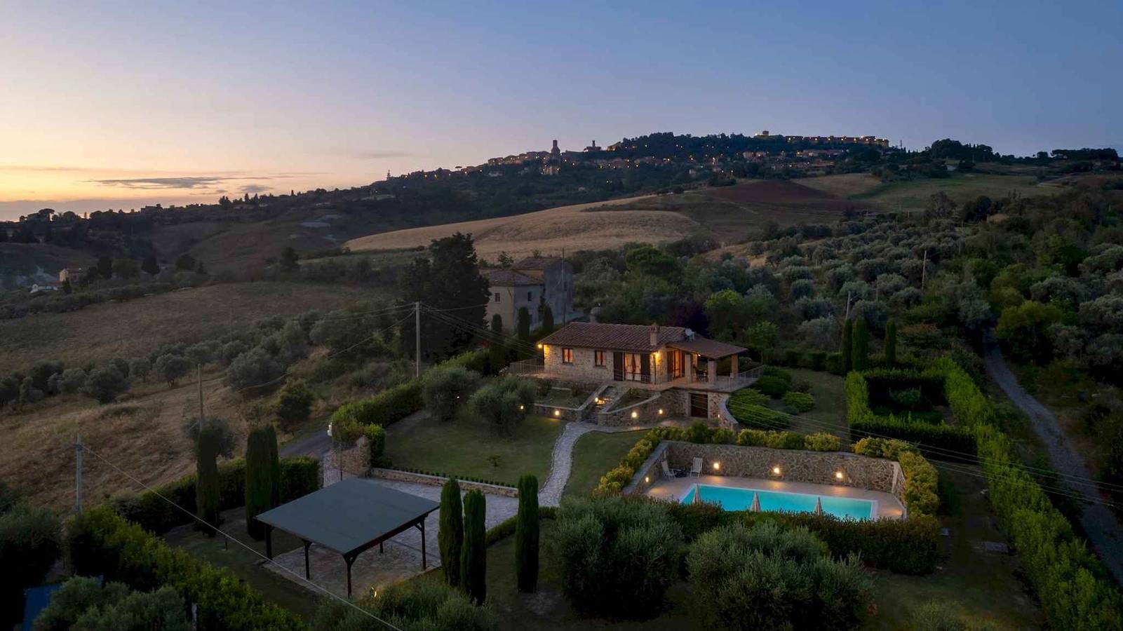 Villa mit privatem Pool und atemberaubender Aussicht  in Volterra Stadt, Volterra