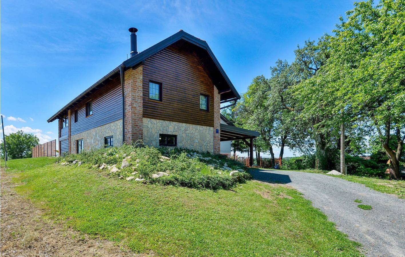 Reizende 1-Zimmer-Wohnung mit Pool, Küche und WLAN in der Nähe des Flusses Bednja in Jalžabet, Varazdin