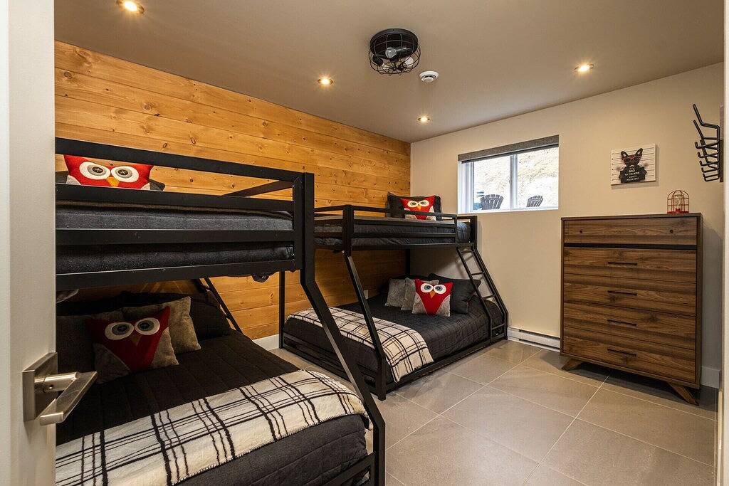 New! La Marie-Pierre Ski/Golf Mont Tremblant in Mont-Tremblant