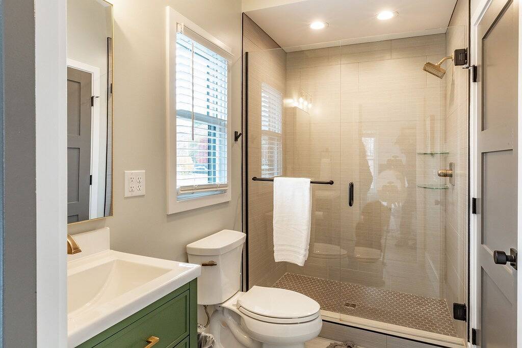 Heart of Brevard Hideaway - Walk/Bike to Downtown! in Brevard, Transylvania County