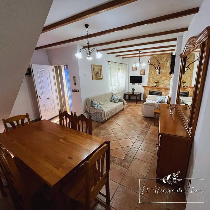 Casa de vacaciones para 9 personas, con jardín además de piscina y vistas - 1