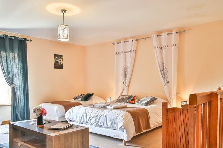 Ganzes Studio, Studio de l’Écureuil – Naturidylle mit Küche und gemeinsamem Garten in Vaudrimesnil, Coutances und Umgebung