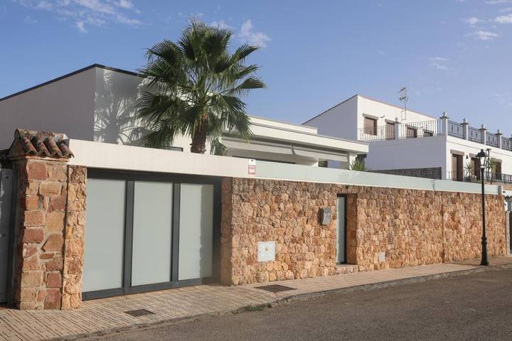 Casa rural para 6 personas, con Terraza además de Piscina y Vistas en Santa Elena - 2