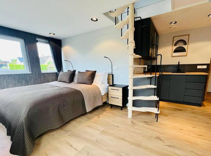 Chambre d’hôte pour 4 personnes, avec Terrasse ainsi que Jardin et Vue dans Kaatsheuvel