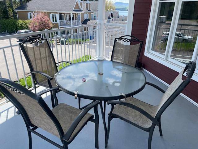 Gîte pour 5 personnes, avec vue ainsi que terrasse et vue sur le lac dans Saint Donat De Montcalm - 3