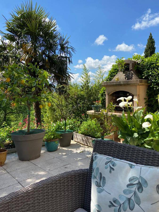 Chambre d’hôte pour 4 personnes, avec Terrasse ainsi que Jardin et Vue