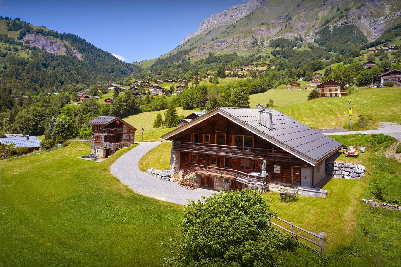 Apartamento entero, Farmhouse apartment for 10 with sauna in La Giettaz - Ovo Network in La Giettaz, Albertville region