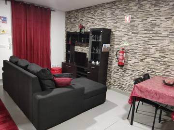 Location de vacances pour 4 personnes, avec jardin et vue dans Marinhas