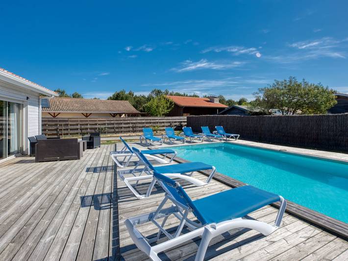 Location de vacances pour 8 personnes, avec jardin à Vensac - 2