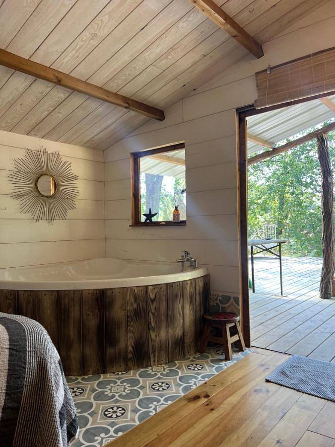 Camping pour 2 personnes, animaux acceptés