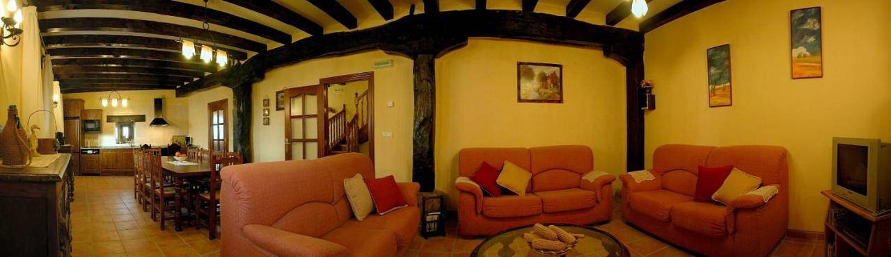 Casa rural para 12 personas, con Balcón además de Jardín y Vistas en Araiz - 3