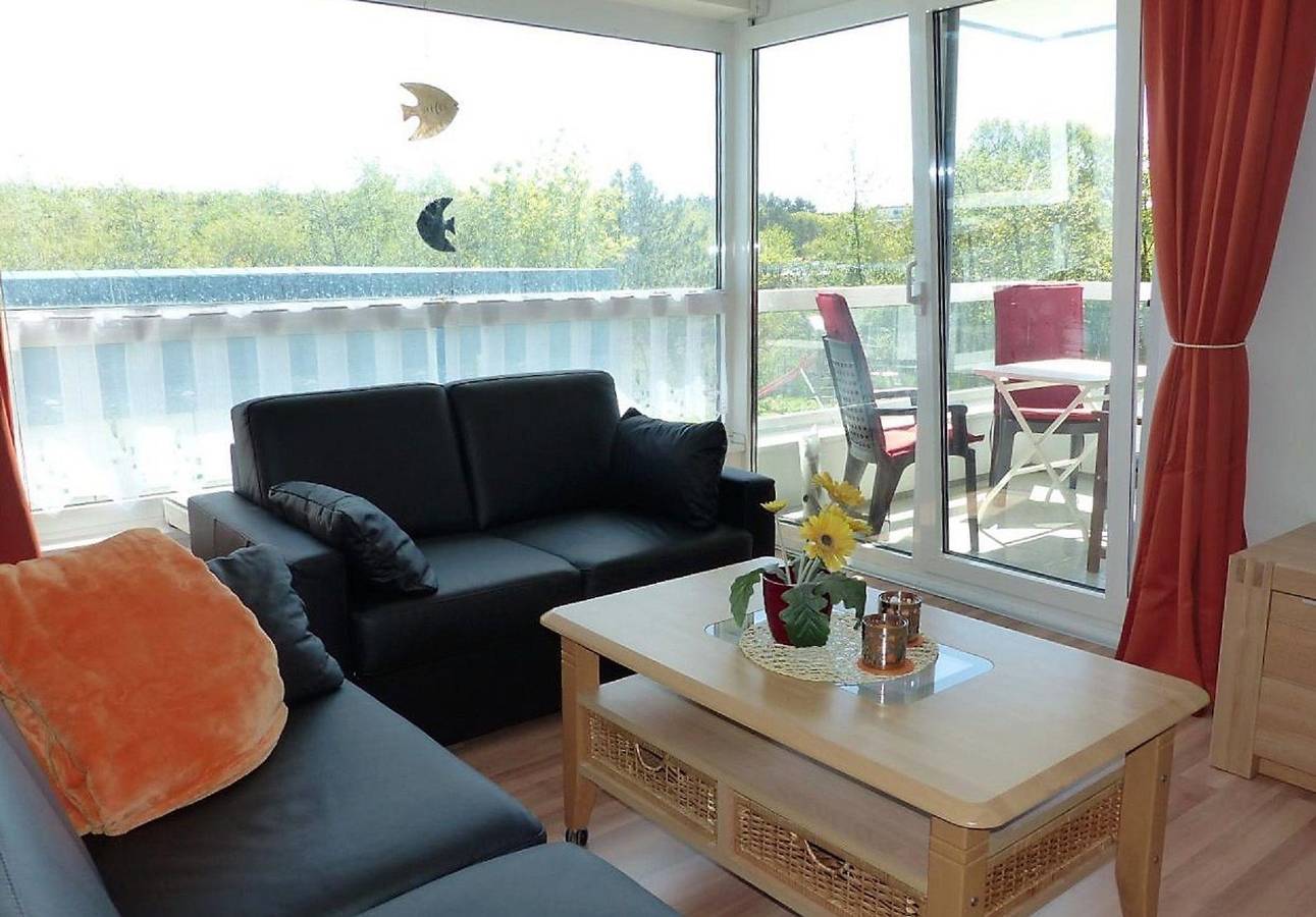 Ganze Ferienwohnung, Frische Brise 01.03. Gartensicht - Sahlenburg in Sahlenburg Strand, Cuxhaven