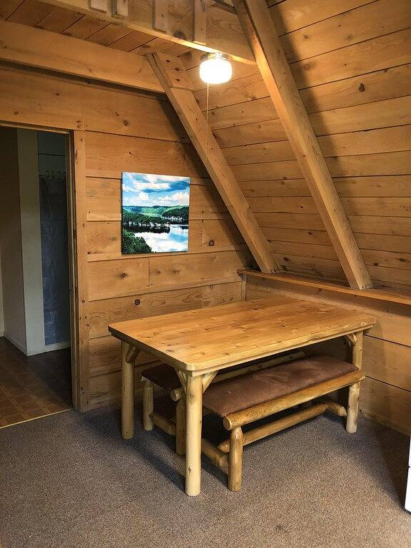Cottage for 6 people, with terrace and hot tub, with pets in West Virginia
