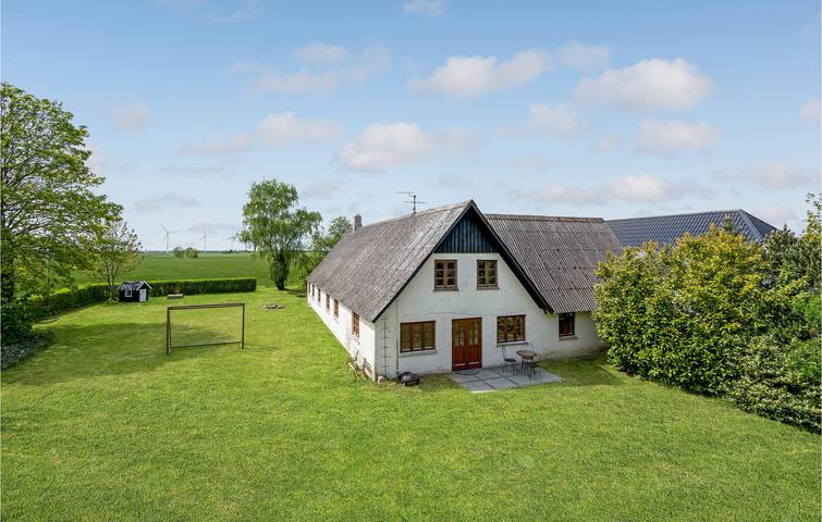 Ferienhaus für 26 Personen mit Terrasse in Rødby, Schwedische Ostsee