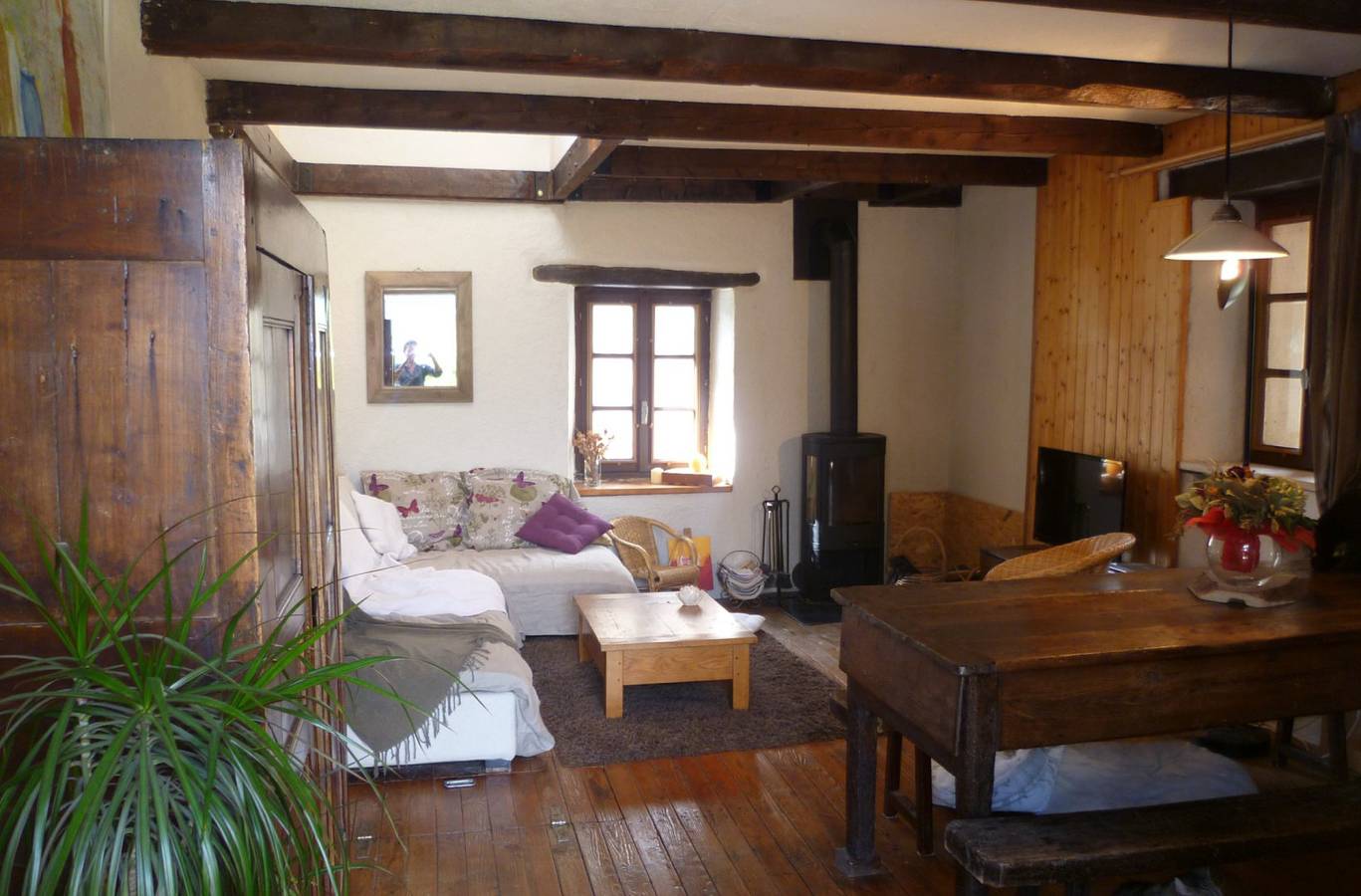 "L'Eterlou" chalet 5 km station ski Super Lioran 6 pers in Saint-Jacques-des-Blats, Région d'Aurillac