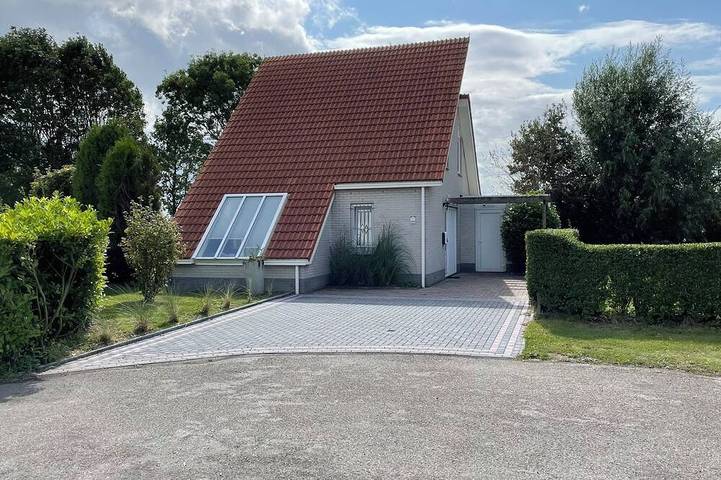 Ferienhaus für 6 Personen, mit Whirlpool und Garten sowie Sauna in Scharendijke
