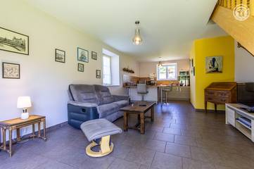 Gîte pour 4 Personnes dans Donzy-le-National, Région de Mâcon, Photo 2