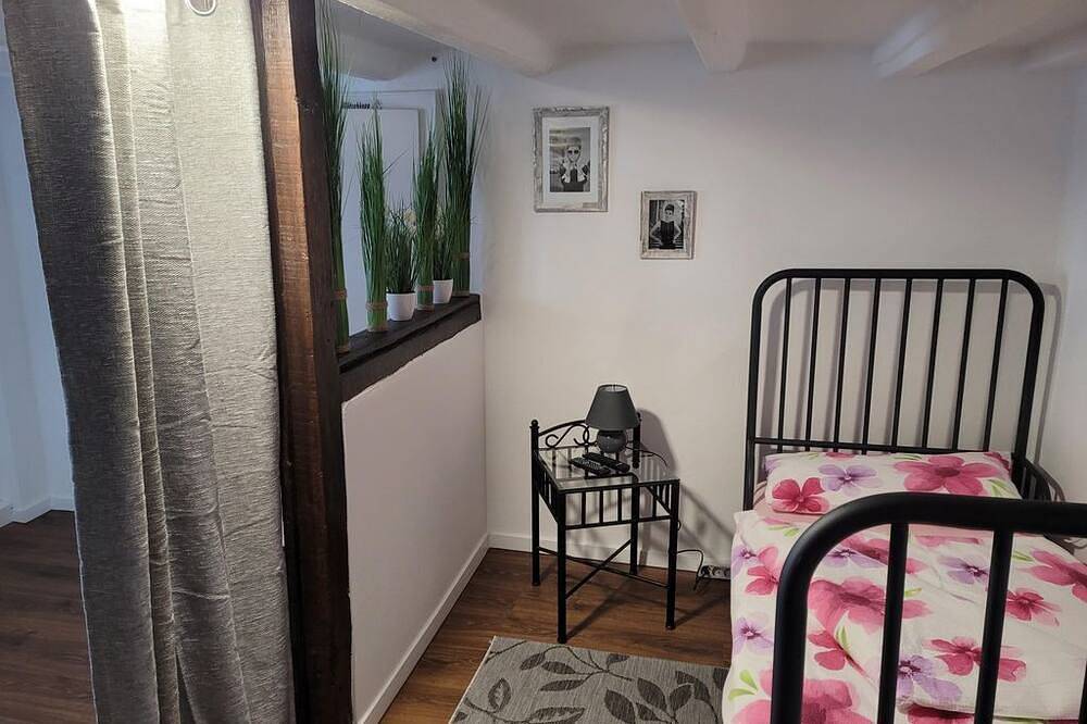 Ferienhaus Om Ringel - 5-Bett-Ferienhaus Dusche/Wc, 3 Schlafräume in Euskirchen, Eifel (Nordrhein-Westfalen)