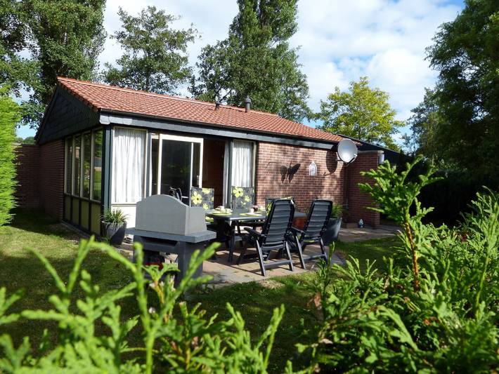 Ferienhaus für 4 Personen, mit Terrasse und Garten
