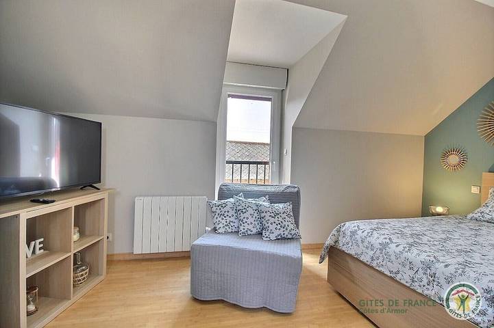 Location de vacances pour 2 personnes, avec terrasse à Pléguien - 3