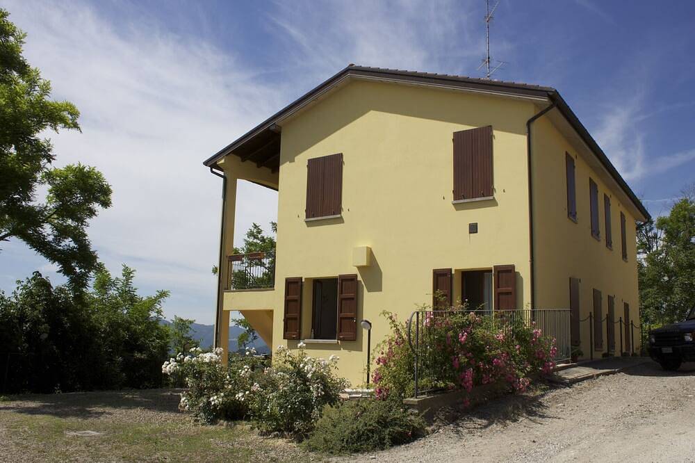 Geheel appartement, Studio in Casalfiumanese bij Vena del Gesso in Casalfiumanese, Provincie Bologna