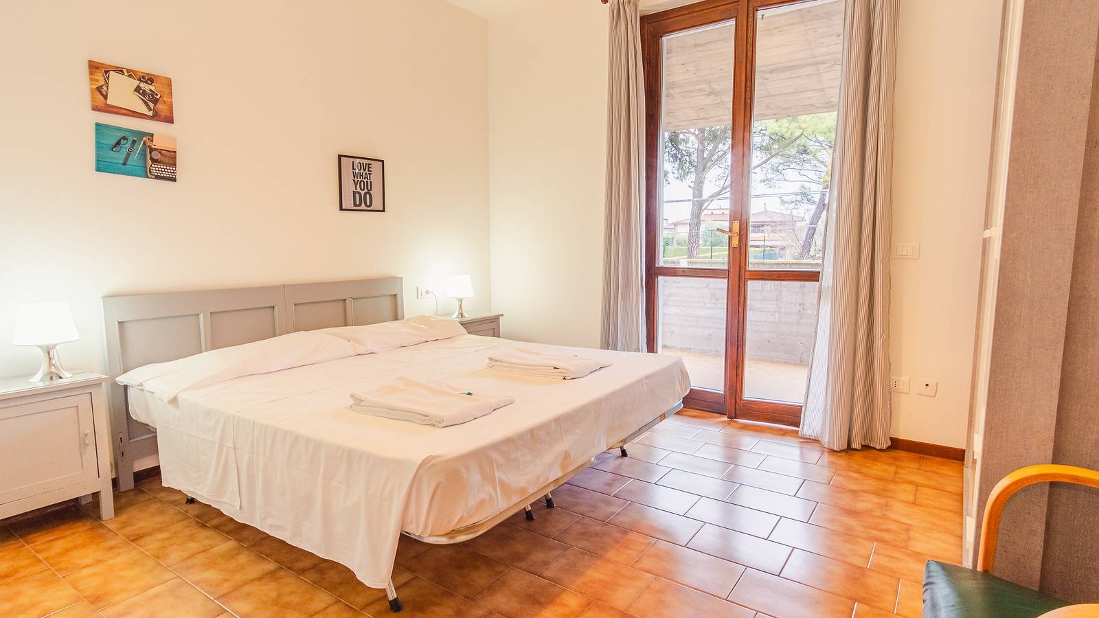 Appartamento intero, Appartamento vacanze per 6 persone con terrazza in Rivoltella del Garda, Desenzano del Garda