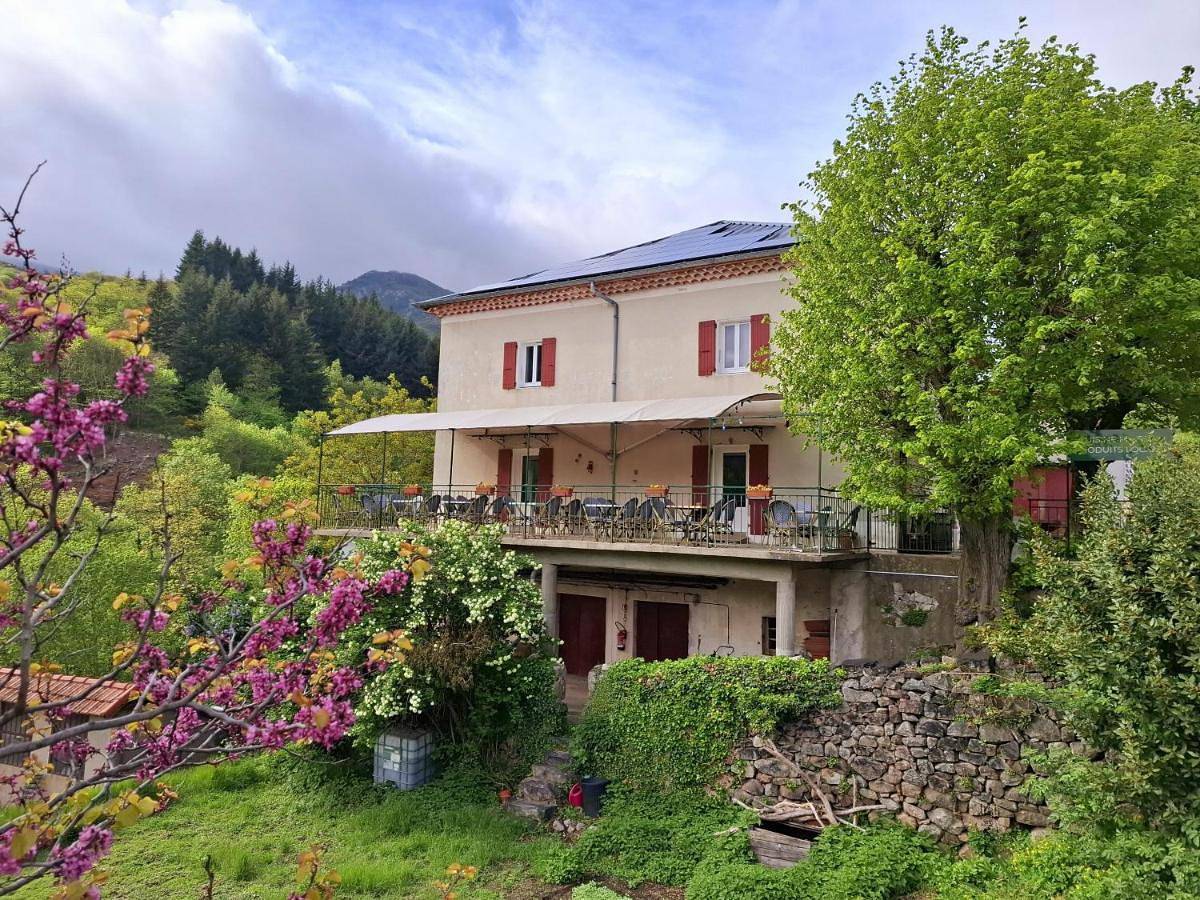 Auberge Arthéa in Laviolle, Parc naturel régional des Monts d'Ardèche