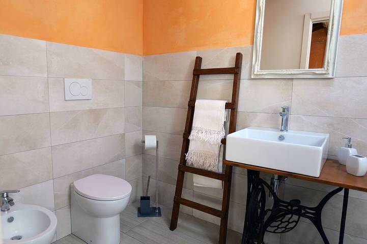 Entire apartment, Tuscan Villa Sport Relax in Colle di Val d'Elsa, Siena Province