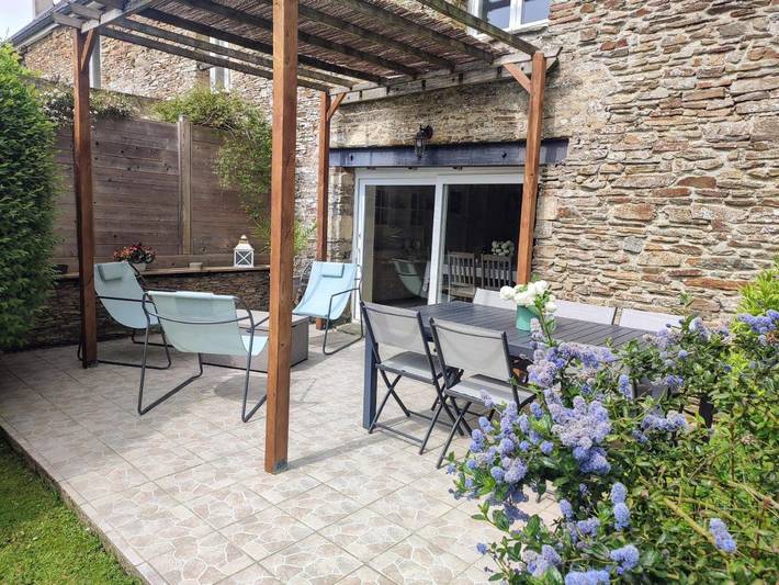 Location de vacances pour 6 personnes, avec Terrasse ainsi que Jardin et Vue à Cahagnolles