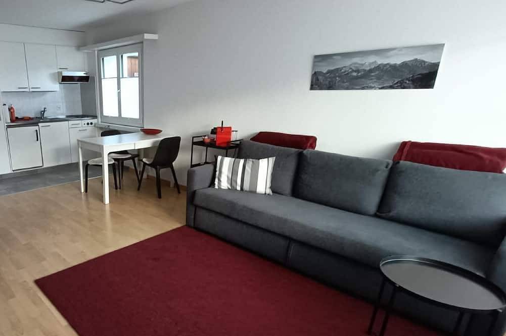 Ganze Wohnung, Ferienwohnung Maienfeld für 1 - 2 Personen - Ferienwohnung in Rätikon Gebirgsgruppe, Maienfeld