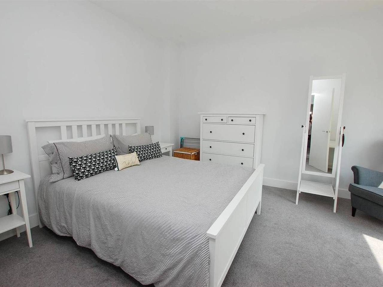 Habitación con cama doble con baño, luminosa y espaciosa, con cocina compartida in Nottingham, Midlands del Este