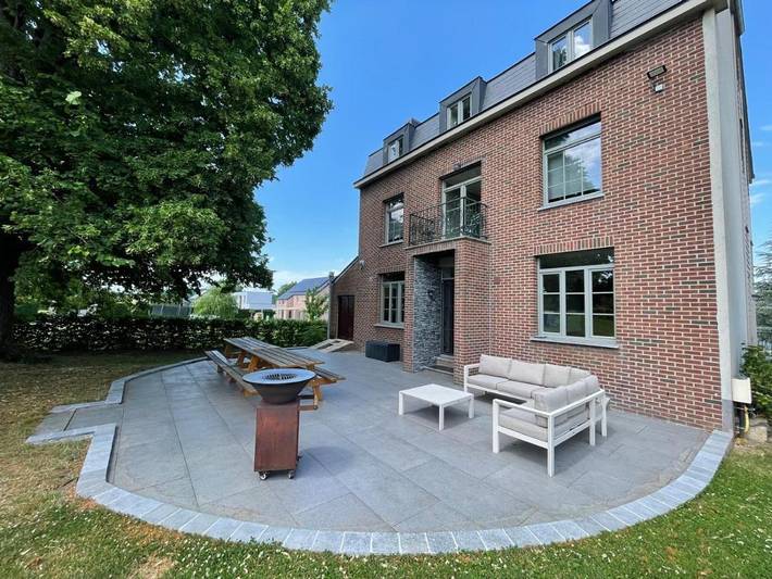 Location de vacances pour 12 personnes, avec sauna ainsi que jacuzzi et jardin dans Han-sur-Lesse - 3