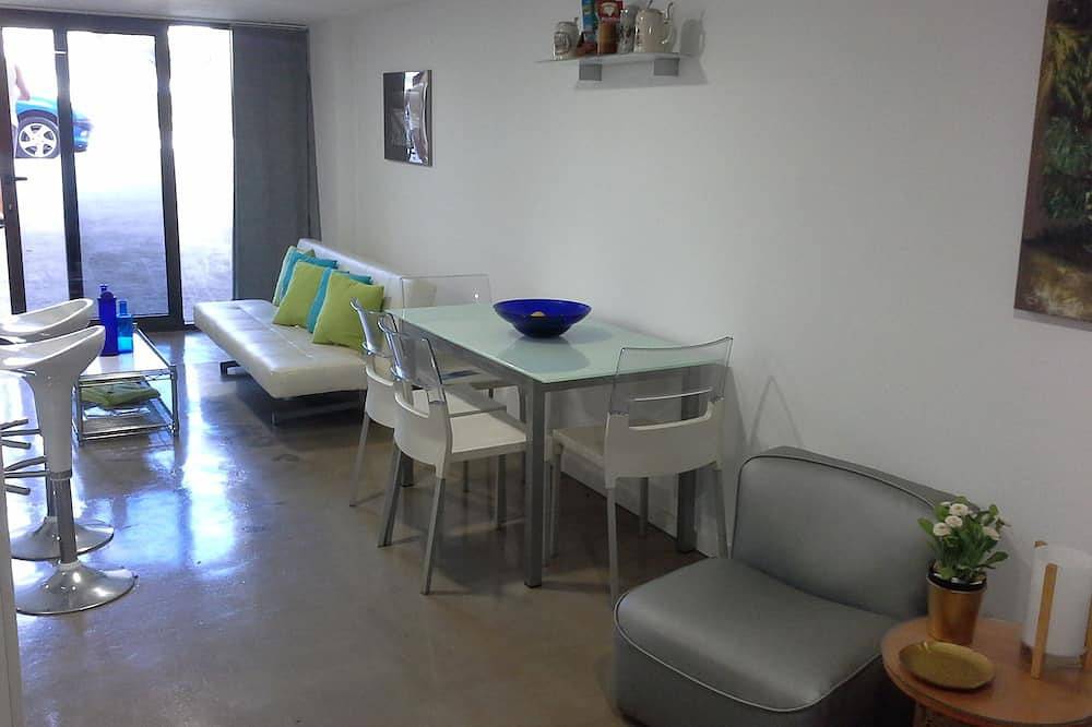 Apartamento entero, Encantador estudio con terraza de nueva construcción in Arinaga, Agüimes