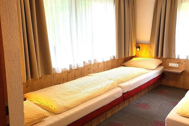 Ferienhaus für 18 Personen, mit Garten in Kössen - 4