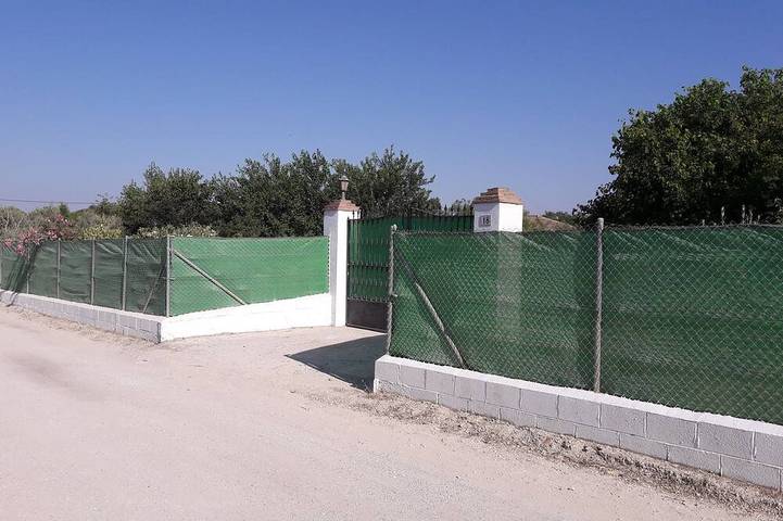 Tranquillité rustique<br>Escapade rurale dans l'intérieur andalou non loin de Séville in Arahal, Province de Séville