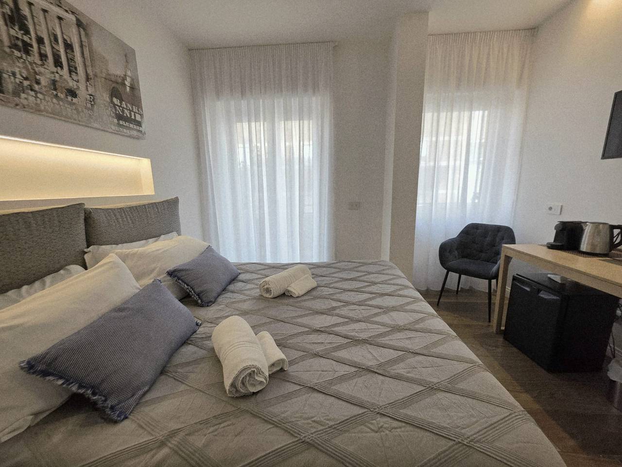 Riviera Suites Stanza 2 - by Be Your Home in Civitavecchia, Provincia di Roma