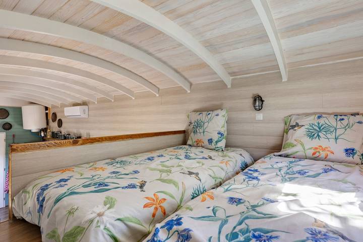 Apartamento vacacional entero, Roulotte de lujo en plena naturaleza in Región de Aubusson