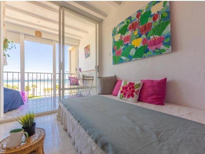 Appartement de vacances entier, Winahost Apartamento La Pineda in Platja de la Pineda, Costa Dorada