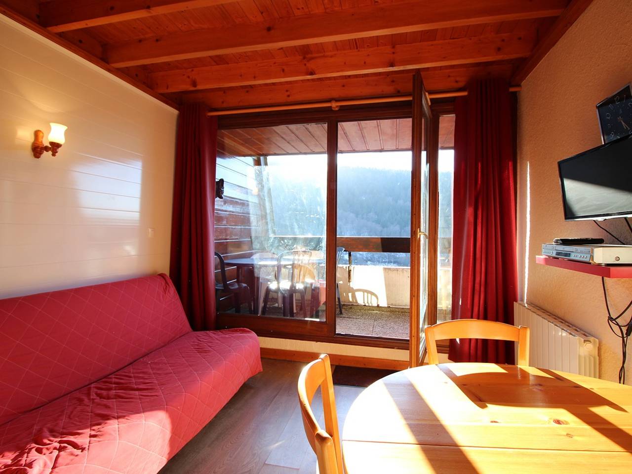 Apartamento entero, Dúplex F2 en Mont-Dore con Garaje Privado in Mont-Dore, Parque Natural Regional Volcans d'Auvergne