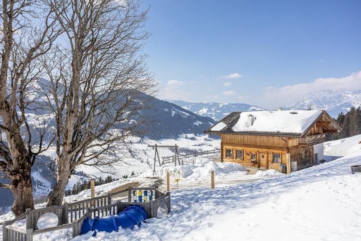 Hütte für 8 Personen, mit Pool und Garten sowie Sauna, kinderfreundlich in Maria Alm - 2