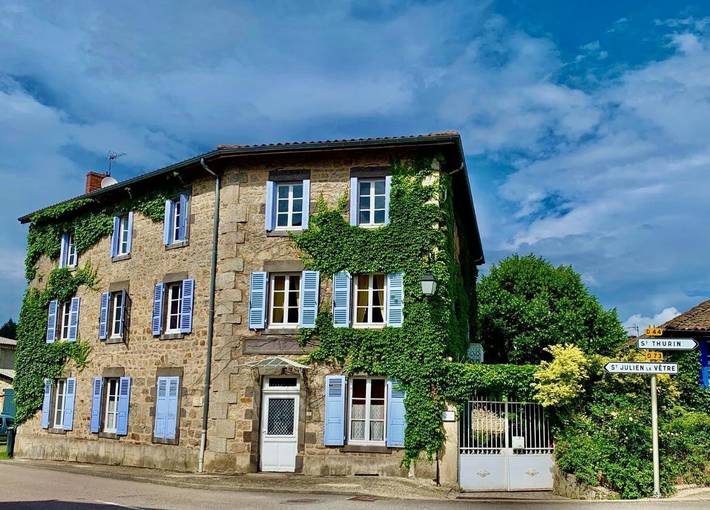 Chambre d’hôte pour 2 personnes, avec terrasse ainsi que jardin et vue
