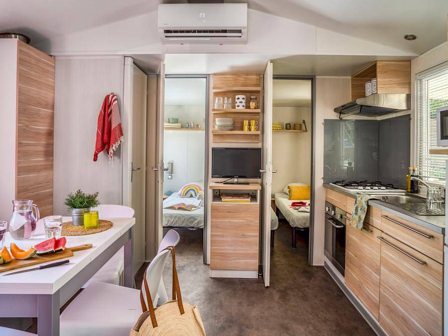 Camping Le Bois Fleuri - Mobilheim 6 personen - 3 Zimmer 4 Erwachsene + 2 Kinder in La Côte Vermeille, Saint-André